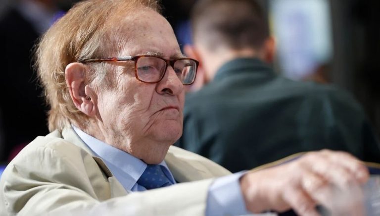 MOCIÓN DE CENSURA: EL CANDIDATO NEUTRAL TAMAMES Y EL EXTREMISTA FEIJÓO