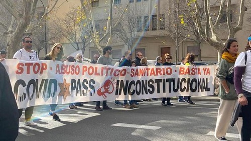 LIBERUM GOLPEA DE NUEVO.