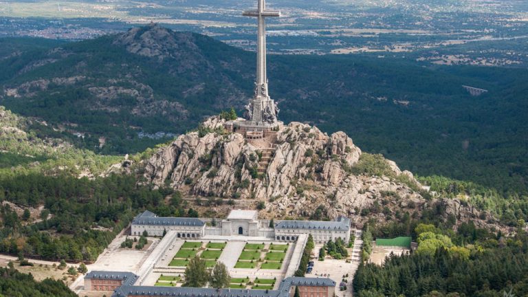 EL PACTO INFERNAL OBISPOS-GOBIERNO AL DESCUBIERTO: PORQUE NO HAY SECRETO…