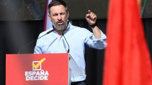 ¿DE VERDAD QUE ABASCAL HA ARREMETIDO CONTRA LA IGLESIA?